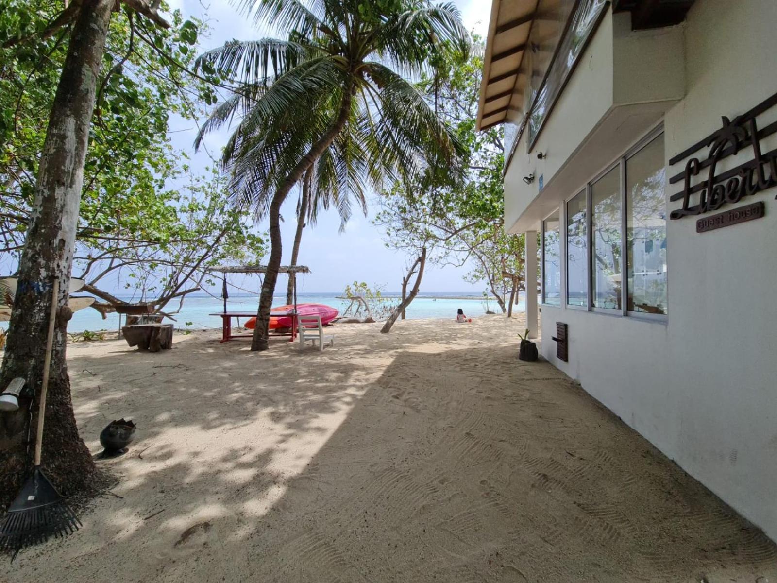 Mahibadhoo 马尔代夫自由旅馆酒店 外观 照片