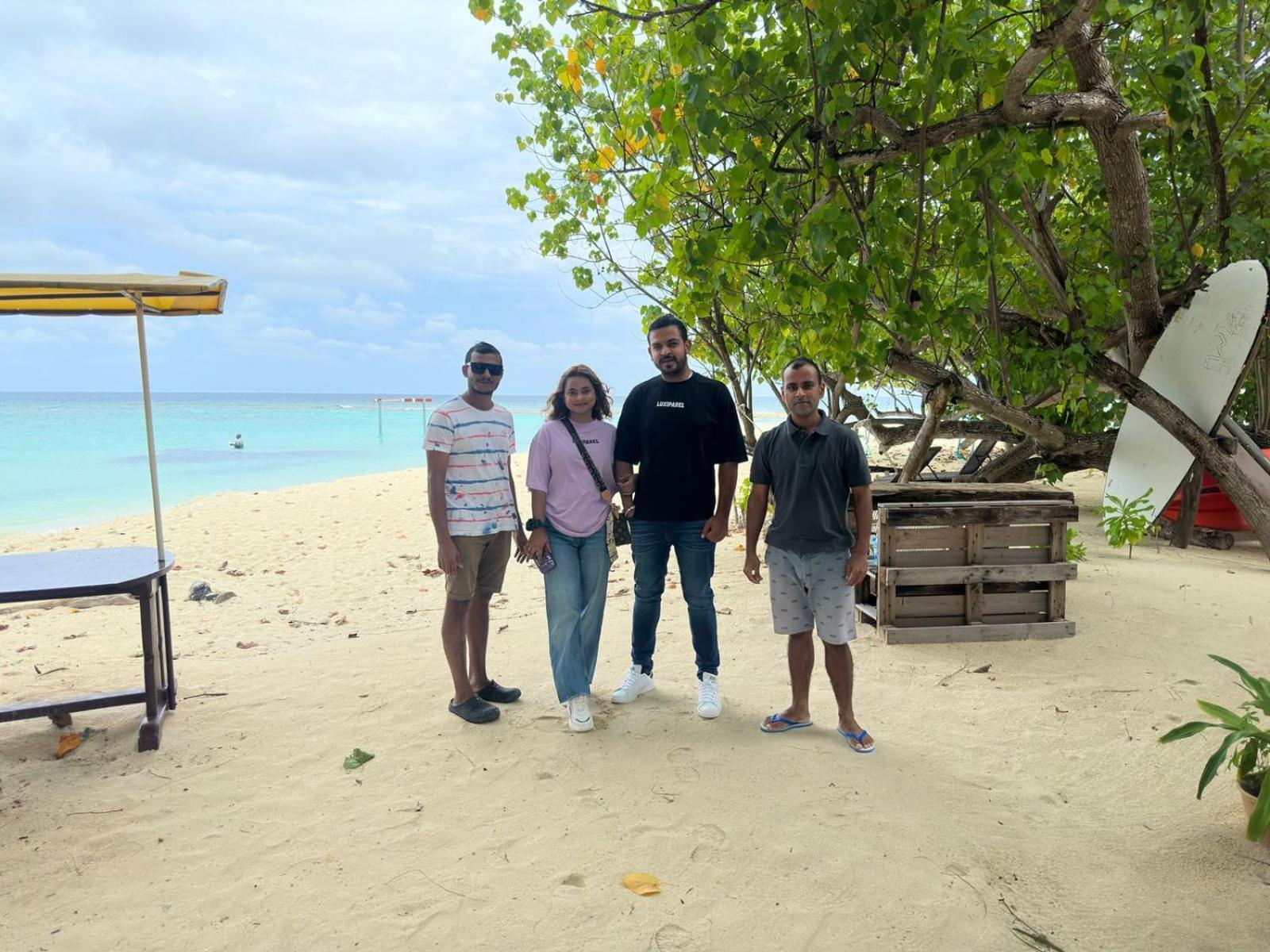 Mahibadhoo 马尔代夫自由旅馆酒店 外观 照片